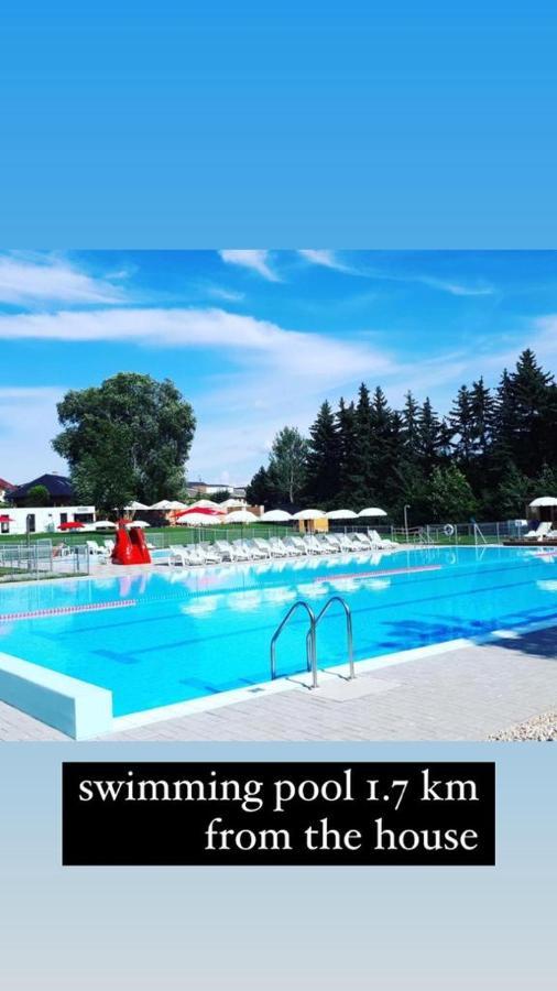 Apartman Byt 75M2 Klid Priroda Pro Rodinu プラハ エクステリア 写真