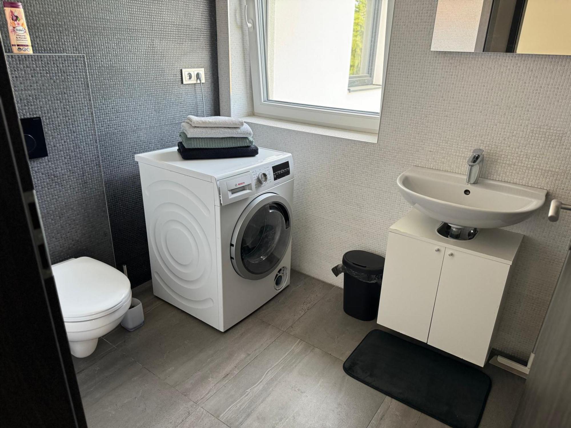 Apartman Byt 75M2 Klid Priroda Pro Rodinu プラハ エクステリア 写真